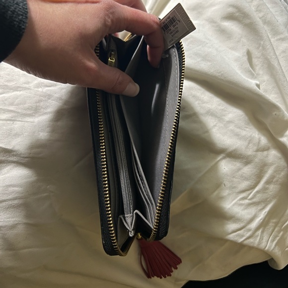 Fossil - Black Leather - Crossbody - Matching Wallet - Picture 10 of 16